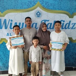 Foto Lisa Purwati Ilham